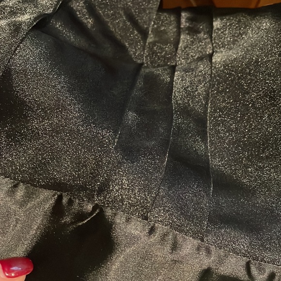 Stunning Cocktail Dress by twentyone - Picture 9 of 9